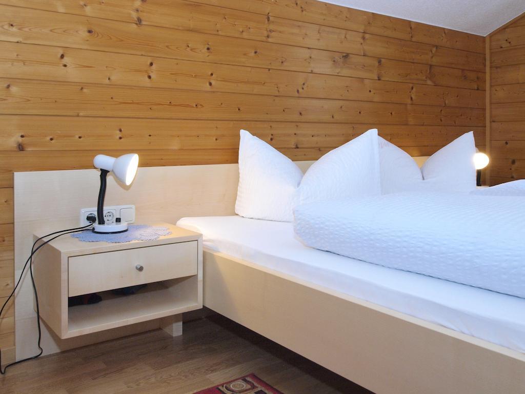 Ferienbauernhof Moosbrugger Apartment Schoppernau Room photo